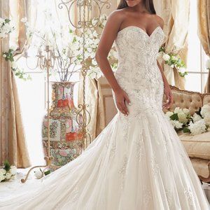 Brand New Mori Lee Wedding Dress